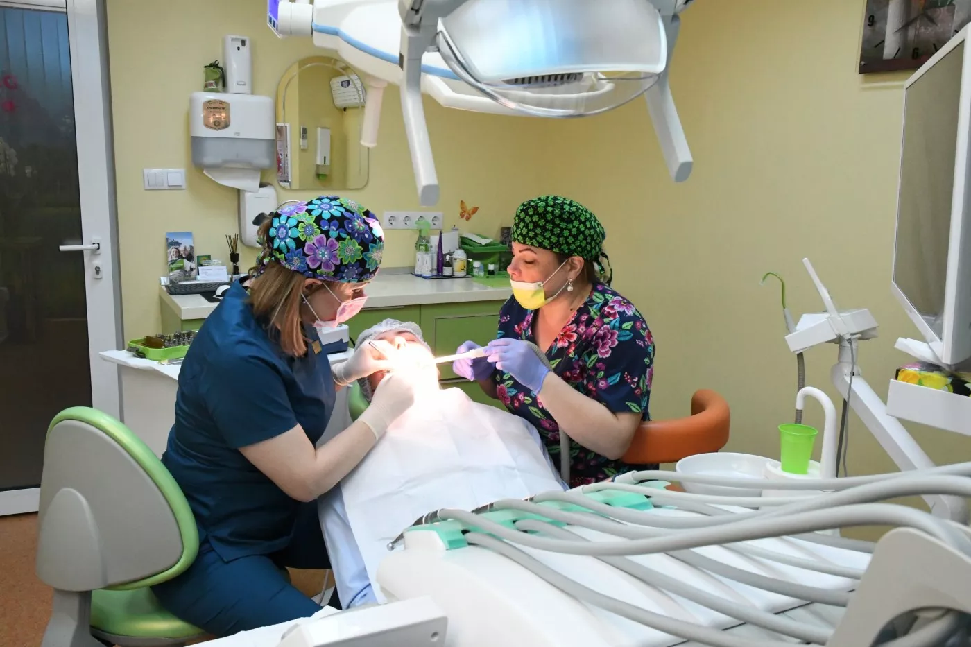 Descoperiți Beneficiile Asistenței Stomatologice Locale