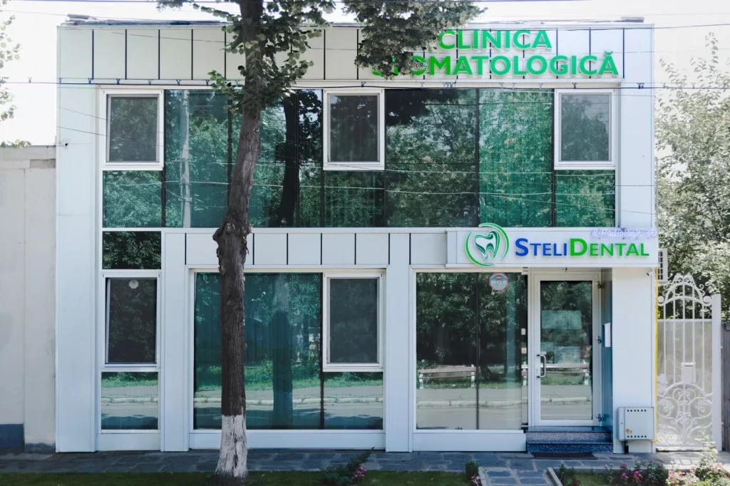 Implanturi Dentare – Avantaje și Dezavantaje4