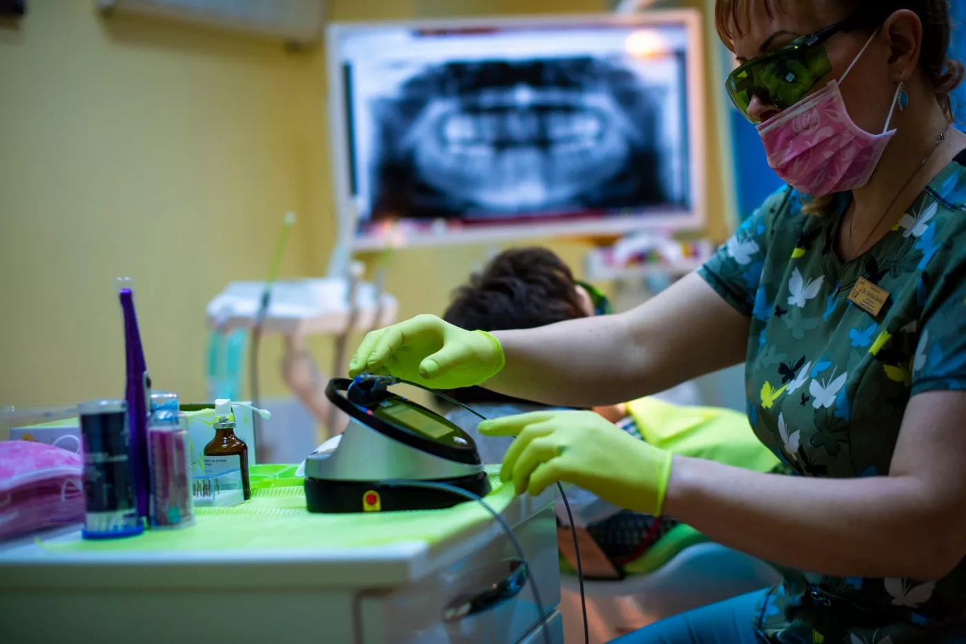 Stomatologie Laser în Brăila   Fără Durere