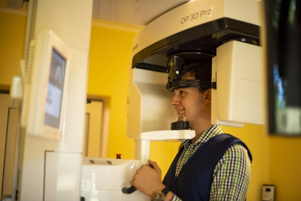Tomograf Dentar CBCT Clinica Stomatologica SteliDental Braila